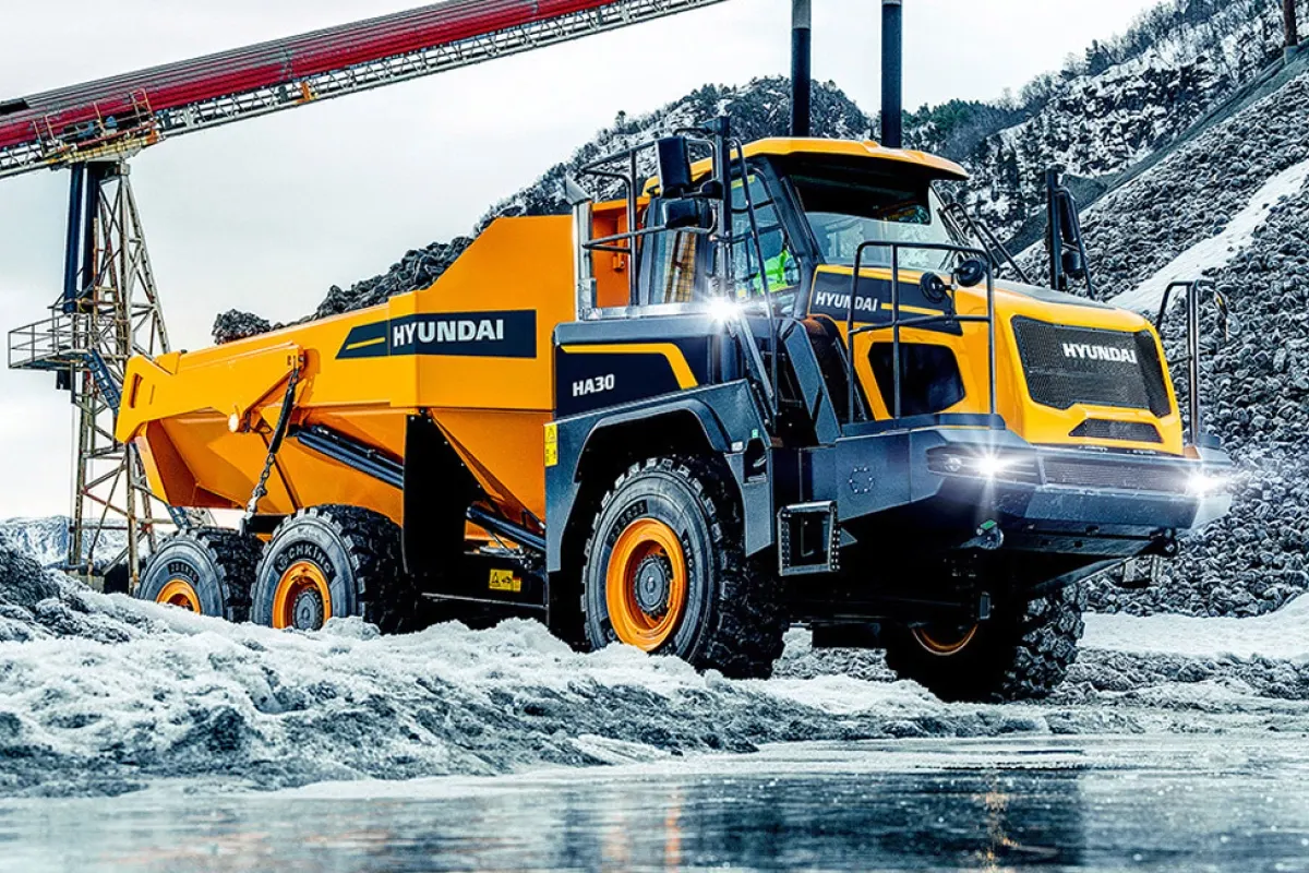 Hyundai Heavy Dump Trucks — 1